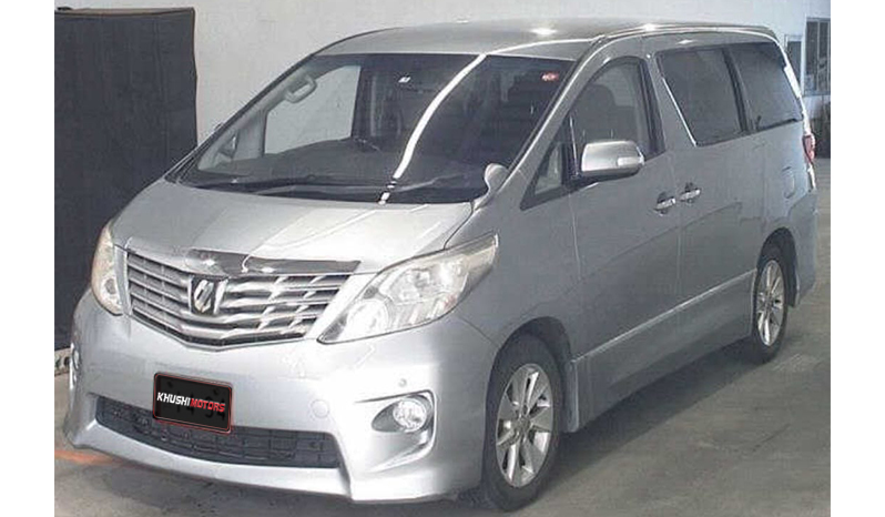 2011 Toyota Alphard image-1