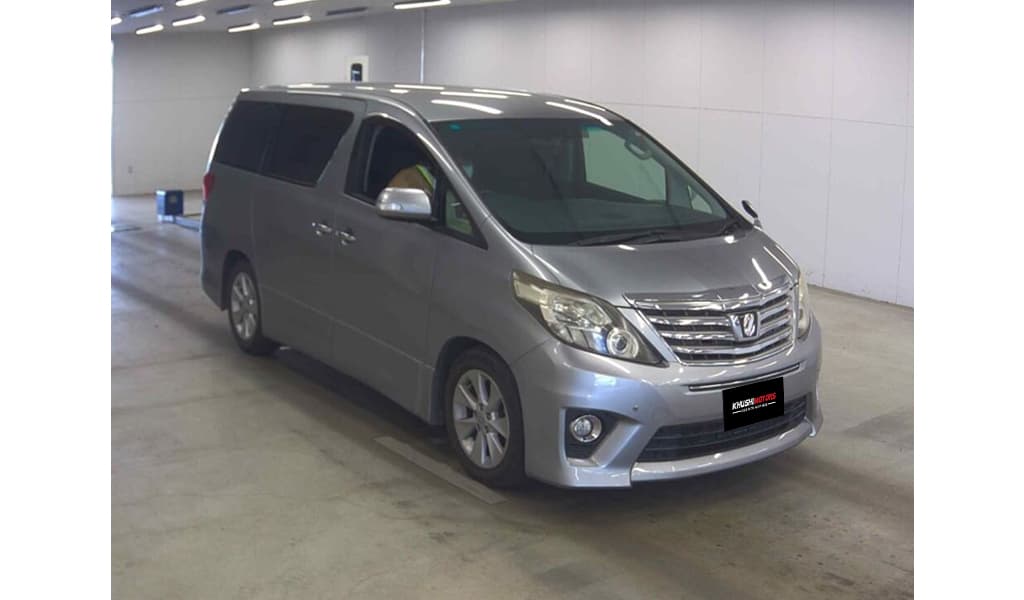 2012 Toyota Alphard image-2