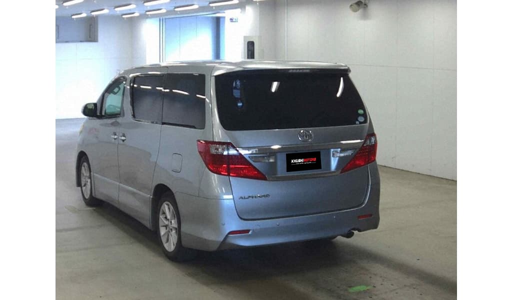 2012 Toyota Alphard image-4