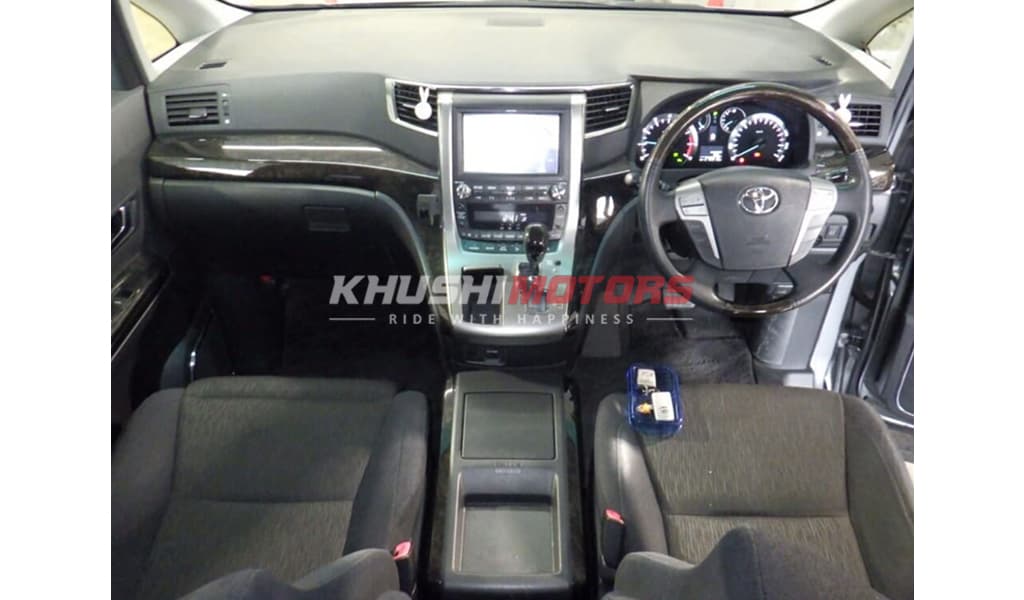 2012 Toyota Alphard image-6