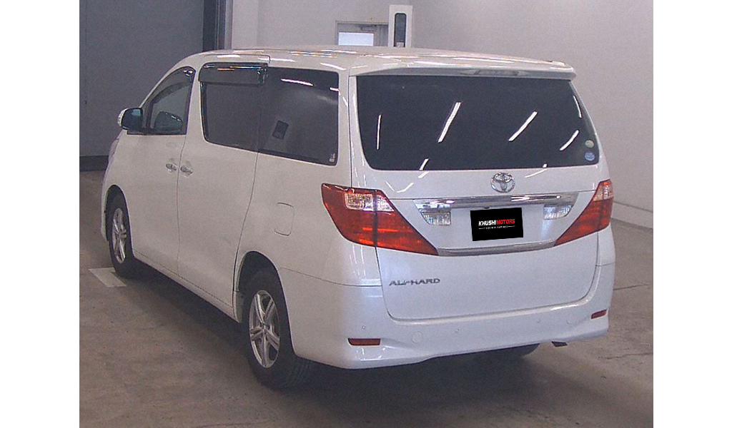 2010 Toyota Alphard image-4
