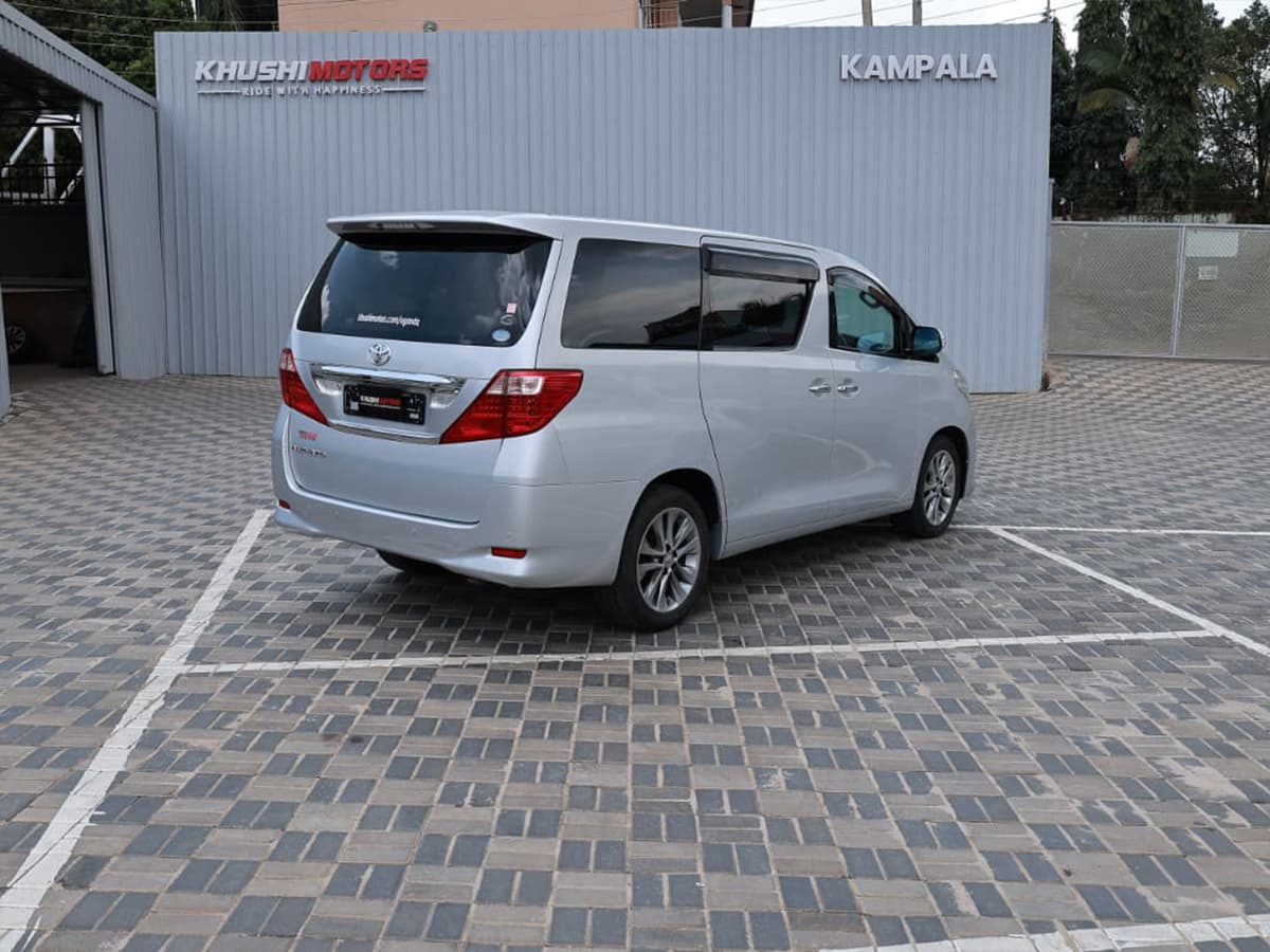 2010 Toyota Alphard image-9