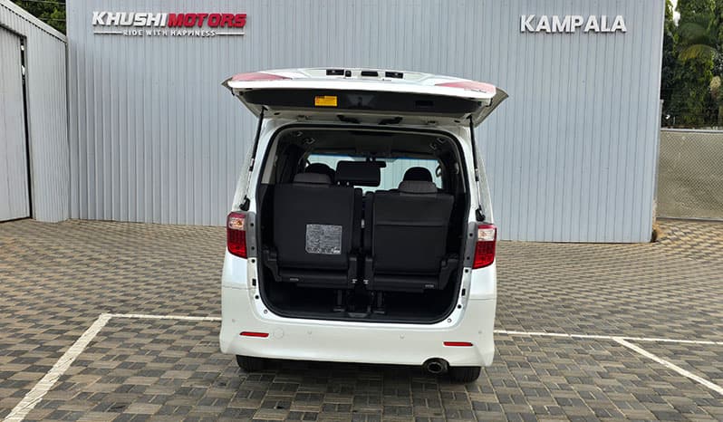 2012 Toyota Alphard image-17