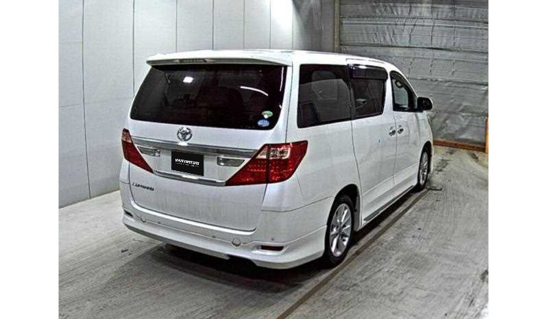 2012 Toyota Alphard 240G image-3