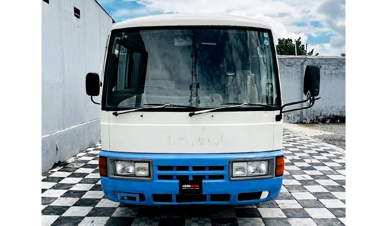 1996 Nissan Civilian image-1