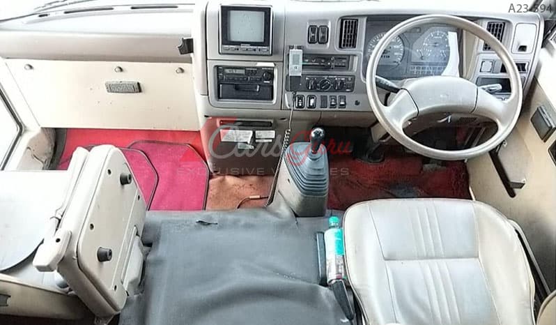 1996 Nissan Civilian image-3