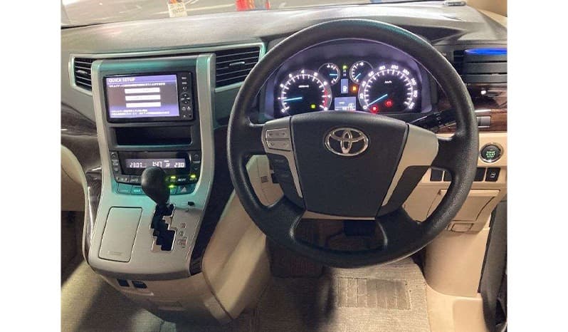 2012 Toyota Alphard 240X image-6