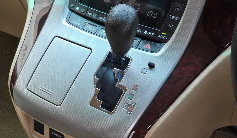 2012 Toyota Alphard 240X image-16