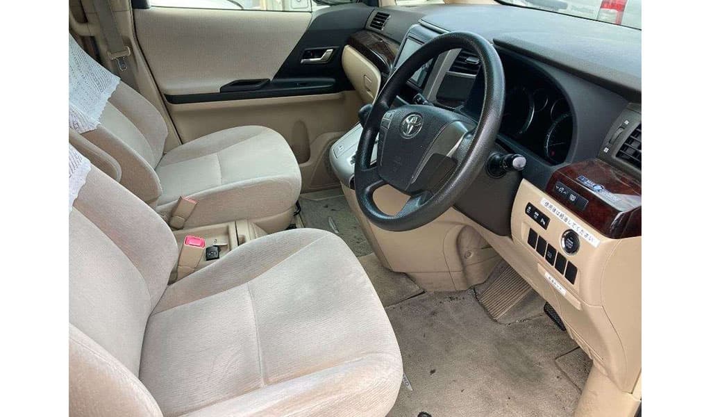 2012 Toyota Alphard 240X image-9