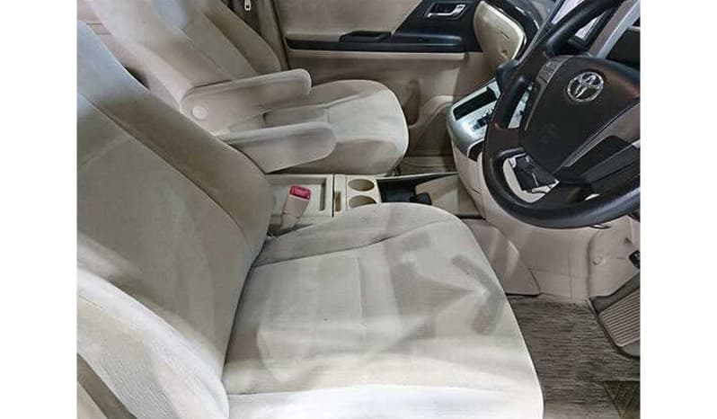 2012 Toyota Alphard 240X image-5