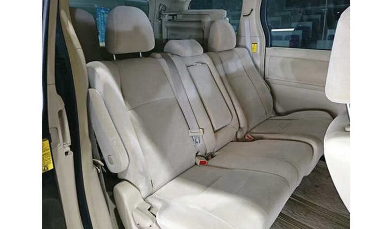 2012 Toyota Alphard 240X image-6