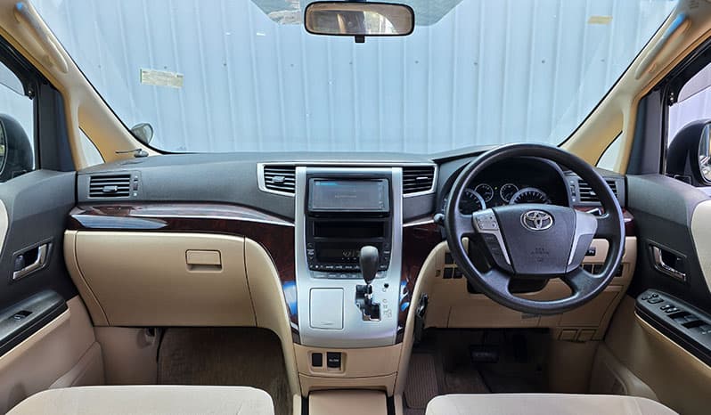 2012 Toyota Alphard 240X image-12