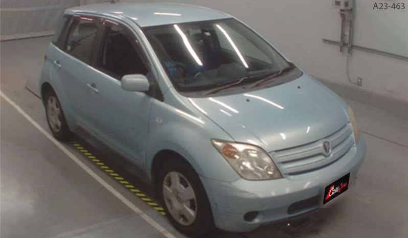 2004 Toyota IST image-4
