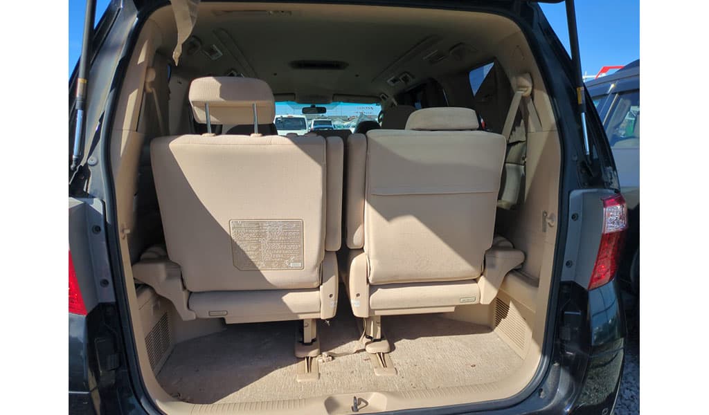2012 Toyota Alphard 240X image-9