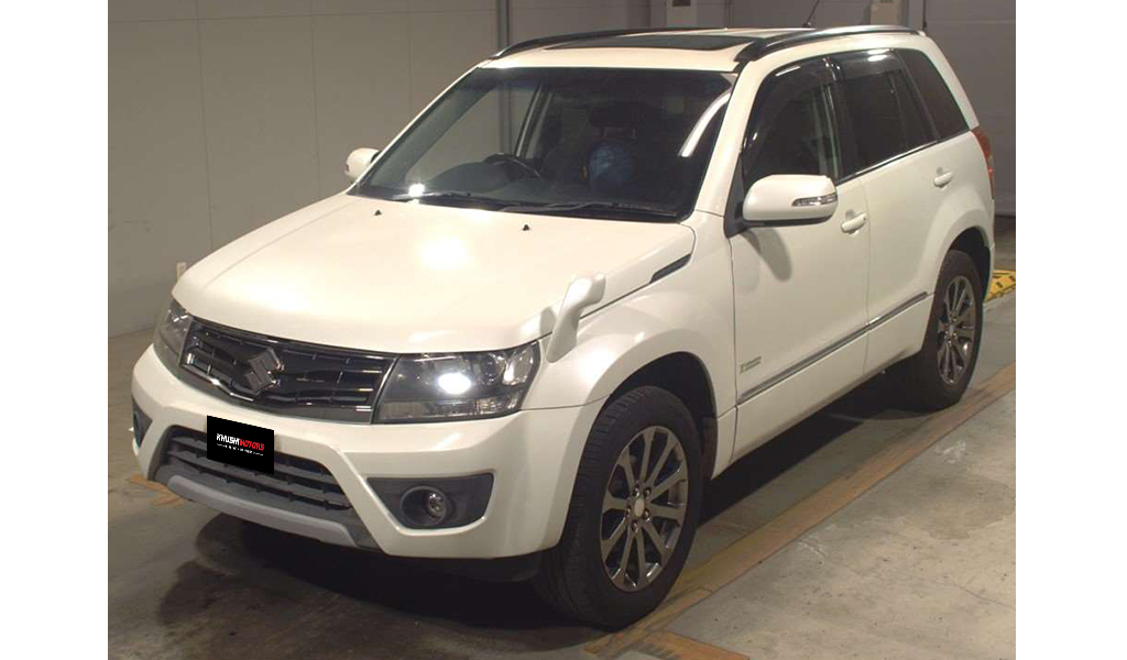 2012 Suzuki Escudo image-5