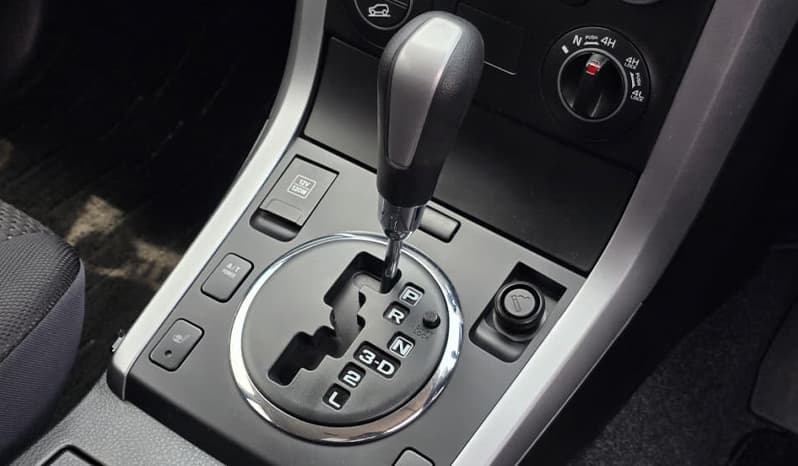 2012 Suzuki Escudo XG image-8