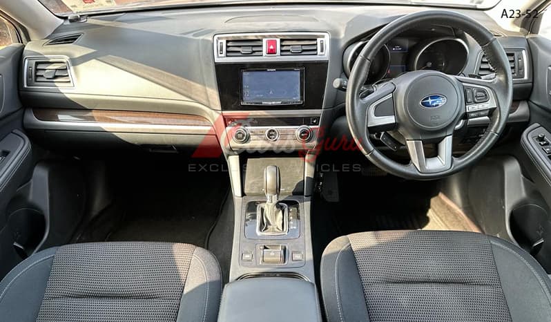 2015 Subaru Outback image-7