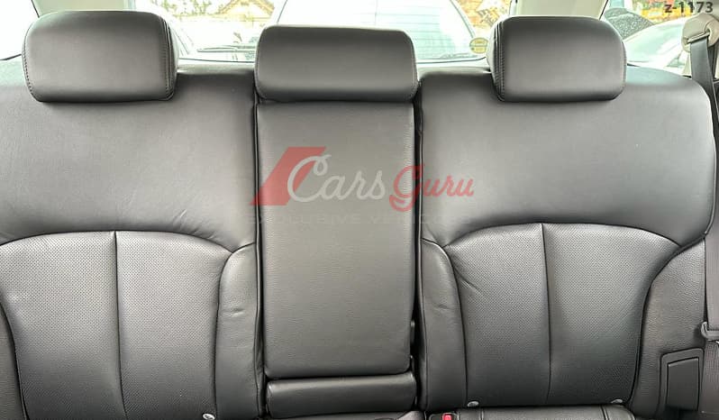 2010 Subaru Outback image-18