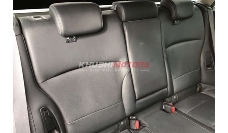 2016 Subaru Outback image-7