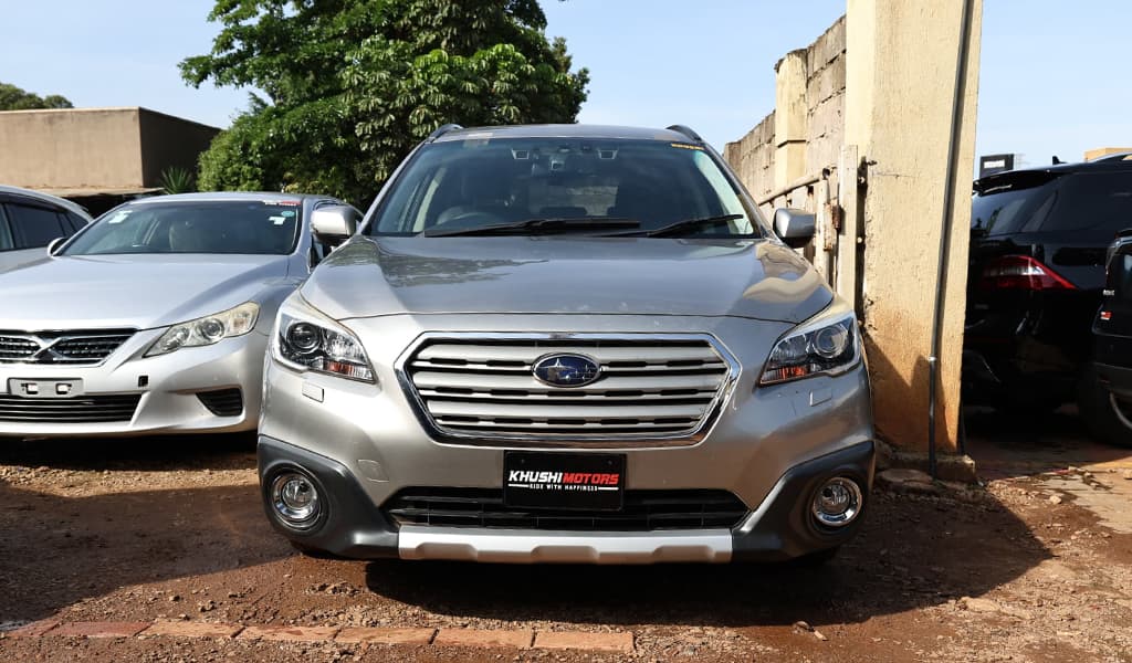 2016 Subaru Outback image-10