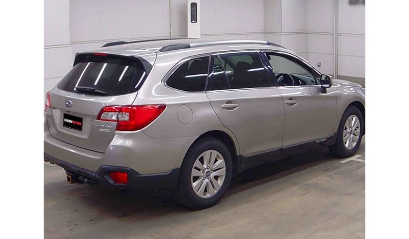 2016 Subaru Outback image-4