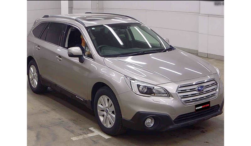 2016 Subaru Outback image-7
