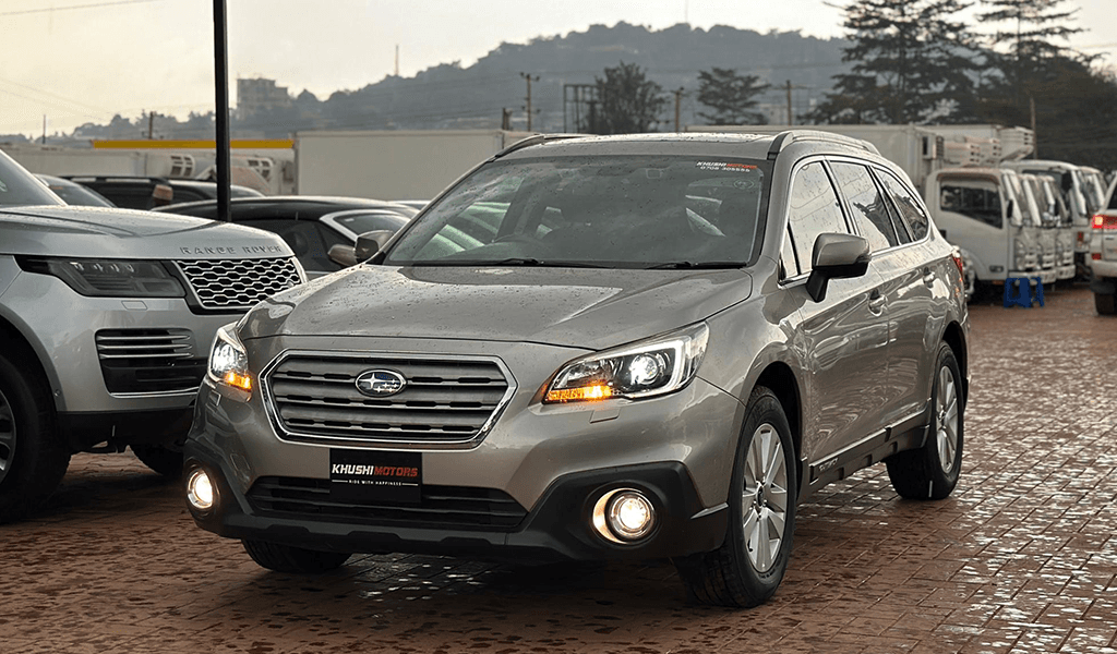 2016 Subaru Outback image-8