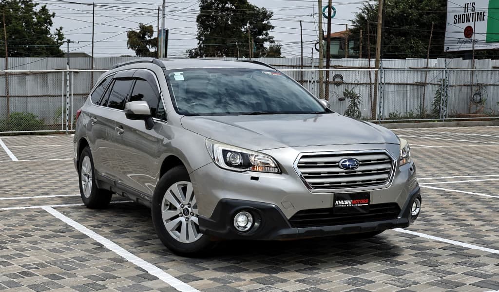 2015 Subaru Outback Base Grade image-1