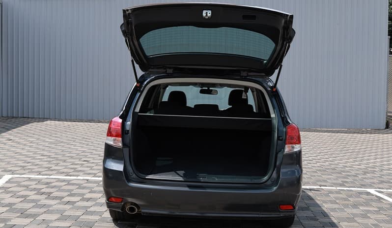 2009 Subaru Legacy Wagon image-12