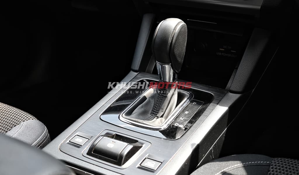 2015 Subaru Legacy Outback Base Grade image-25