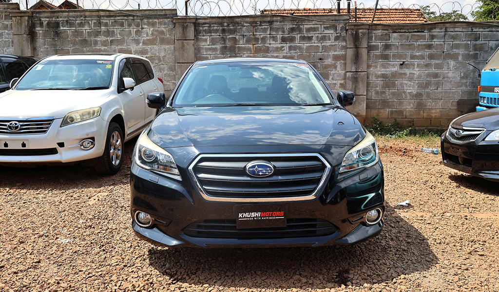 2015 Subaru Legacy B4 image-8
