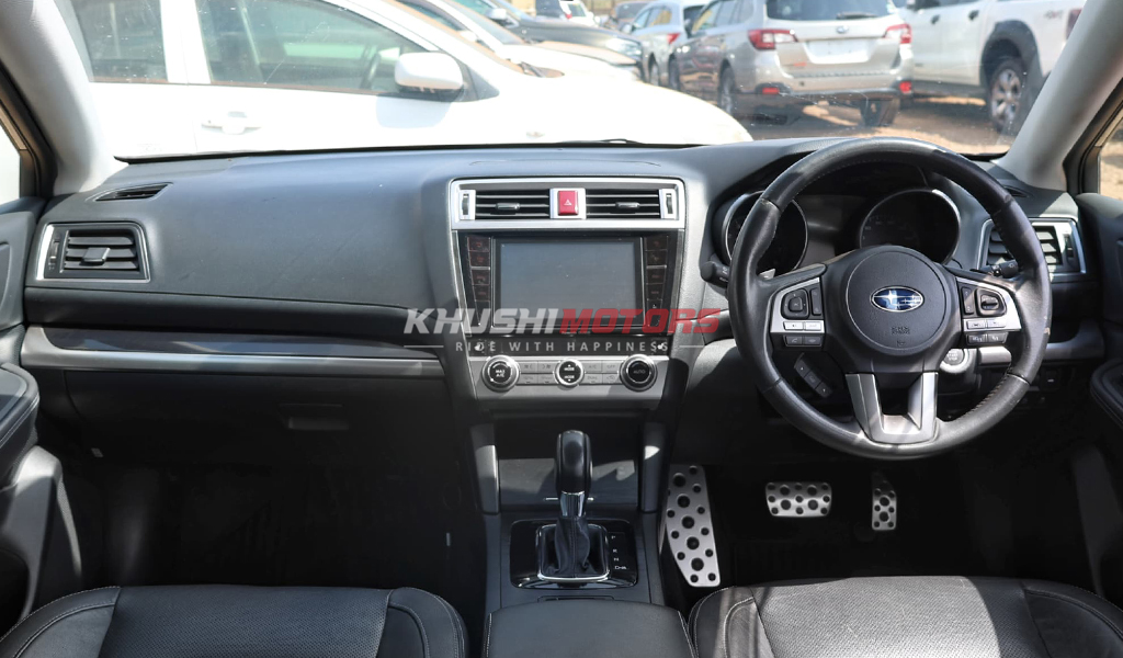 2015 Subaru Legacy B4 image-12