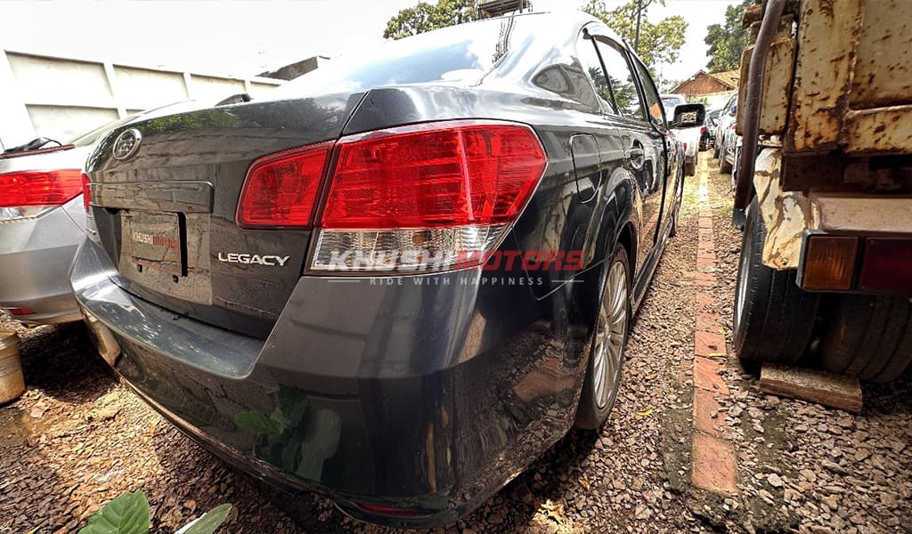 2009 Subaru Legacy B4 image-4