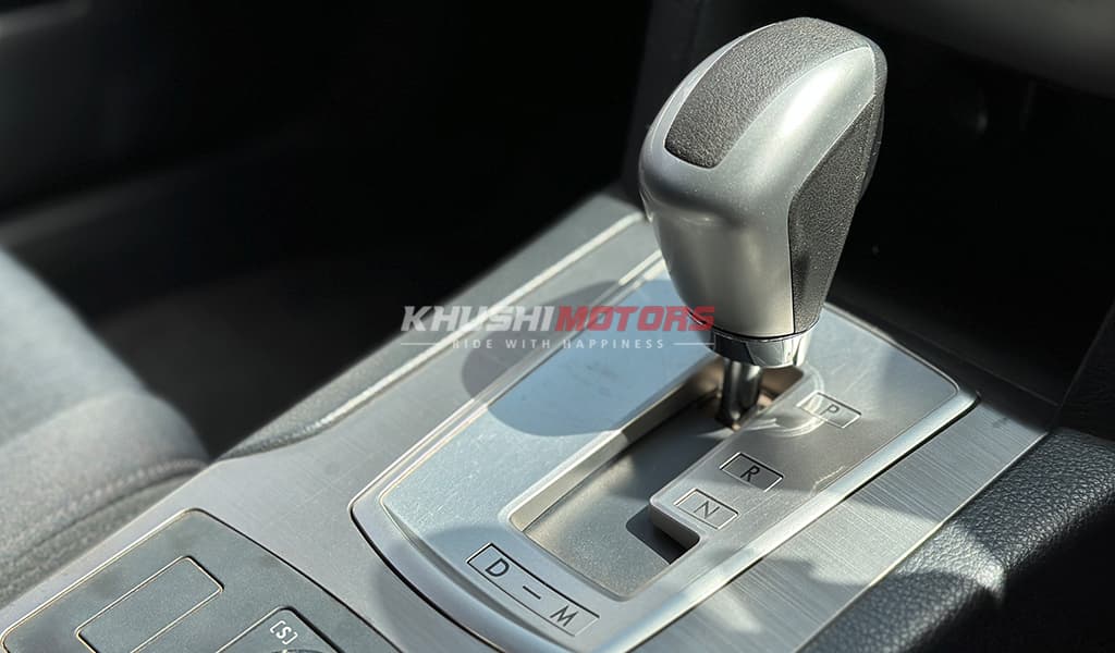 2009 Subaru Legacy image-5