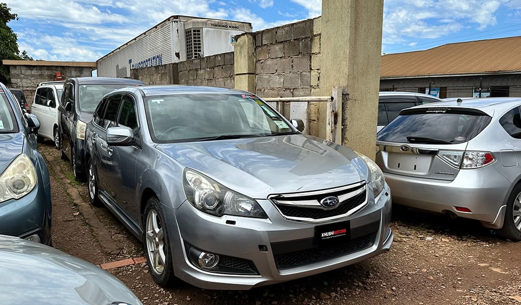 2009 Subaru Legacy 2.5I /S-package image-3