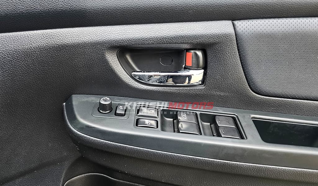 2012 Subaru Impreza image-14