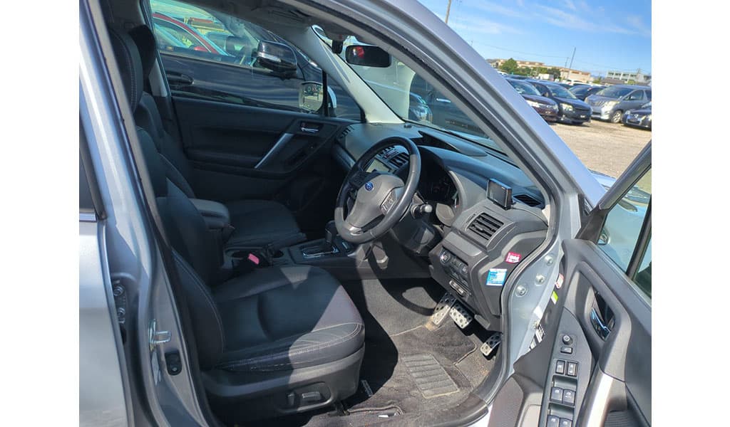 2012 Subaru Forester Xt 2.0XT Eyesight image-7