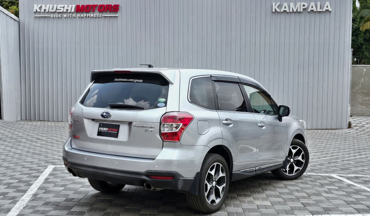 2012 Subaru Forester Xt 2.0XT Eyesight image-15