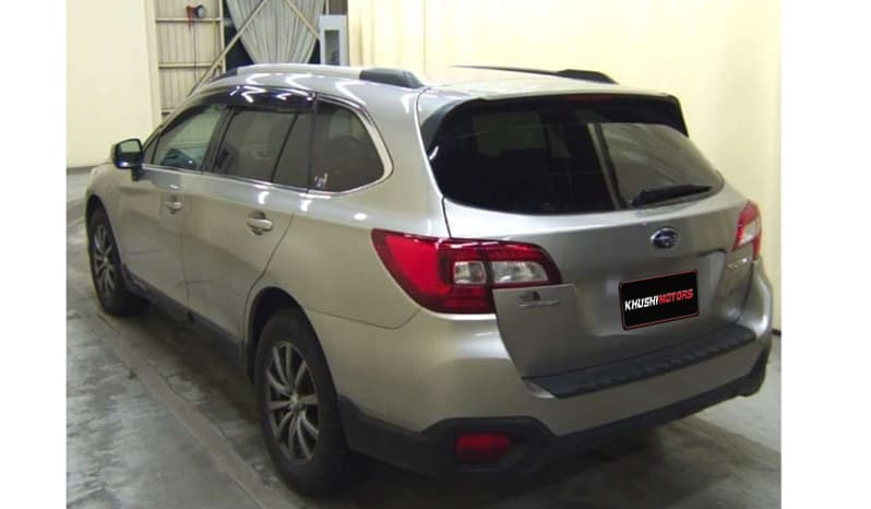 2015 Subaru Forester image-4