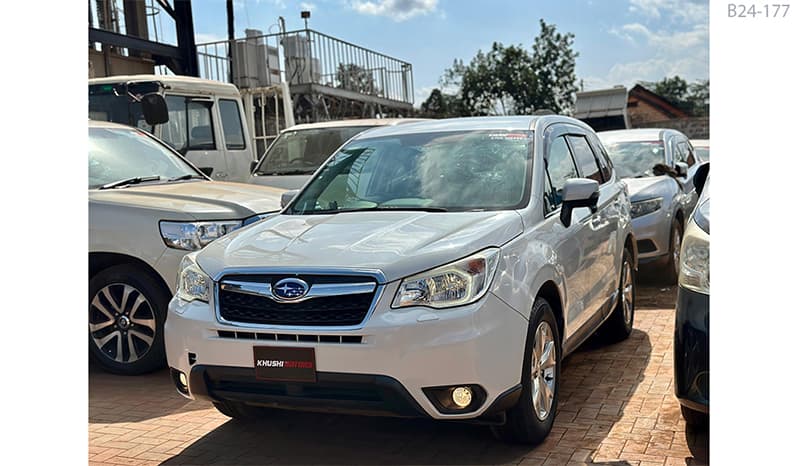 2015 Subaru Forester image-14