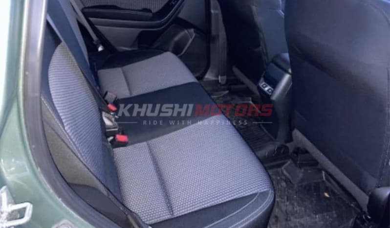 2015 Subaru Forester image-2