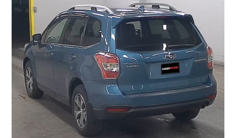 2015 Subaru Forester image-4