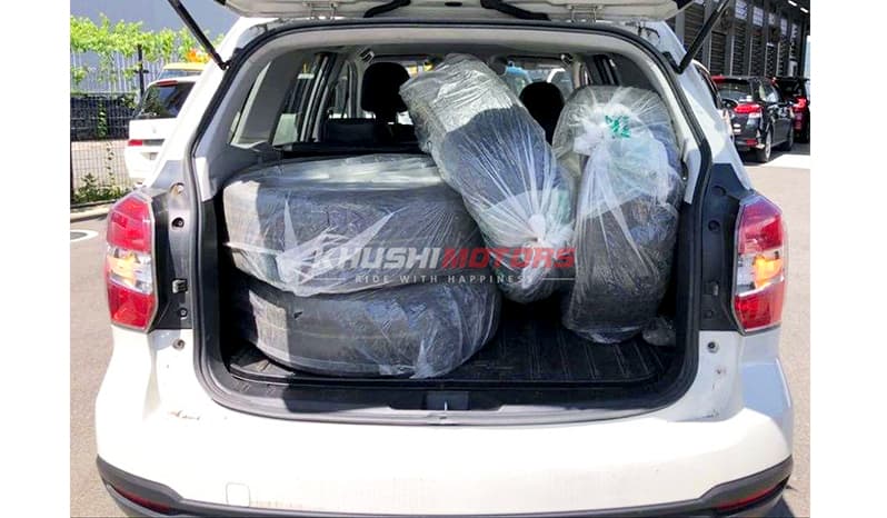 2015 Subaru Forester image-2
