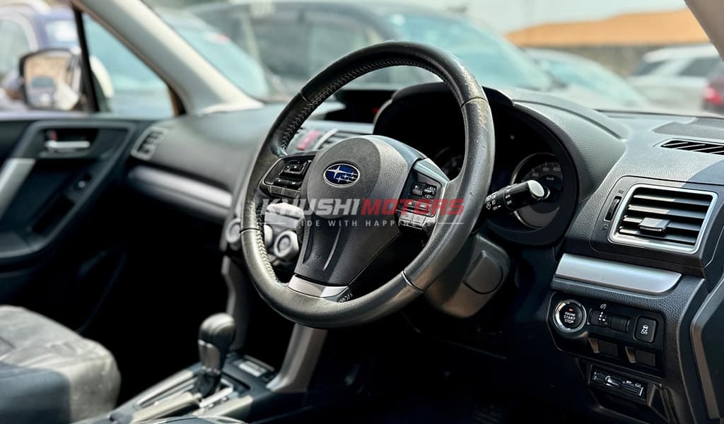 2015 Subaru Forester image-14