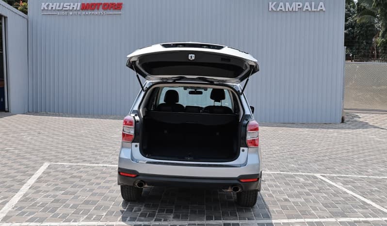 2012 Subaru Forester image-16