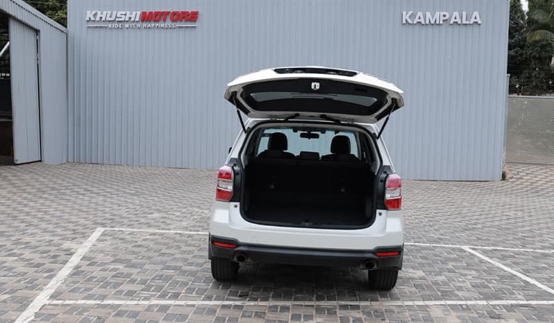 2012 Subaru Forester image-17