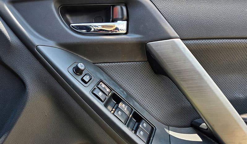 2012 Subaru Forester image-7