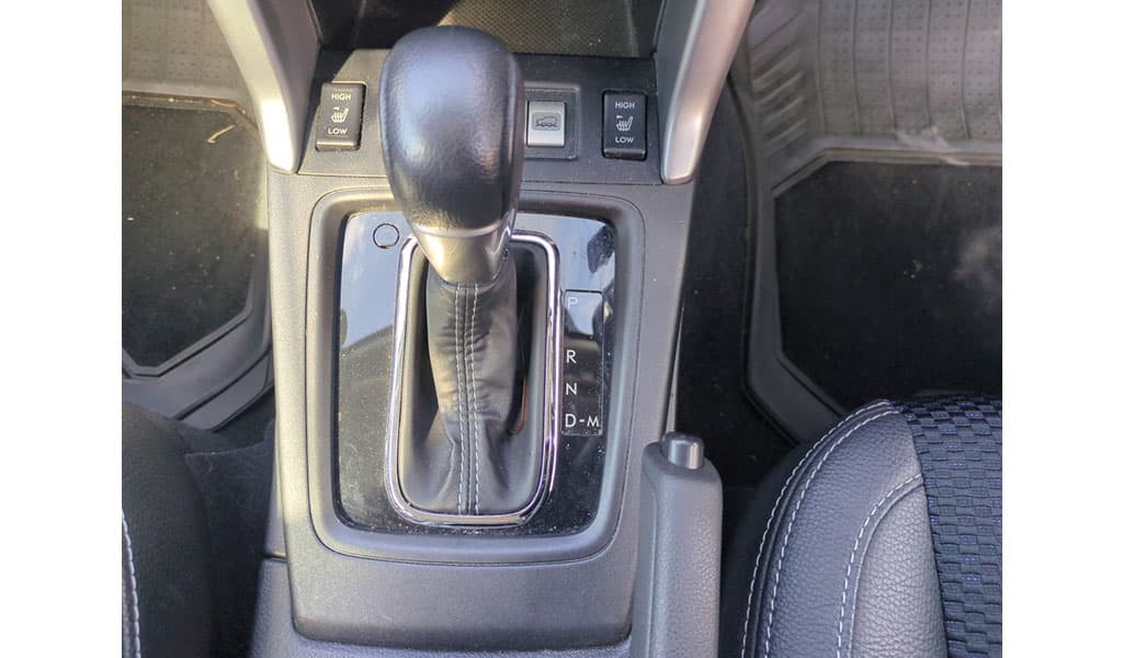 2013 Subaru Forester 2.0XT Eyesight image-6