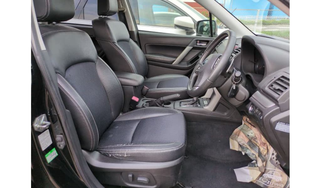 2012 Subaru Forester 2.0XT Eyesight image-7