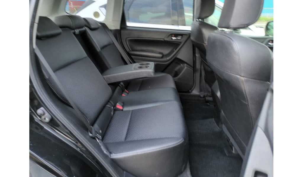 2012 Subaru Forester 2.0XT Eyesight image-8